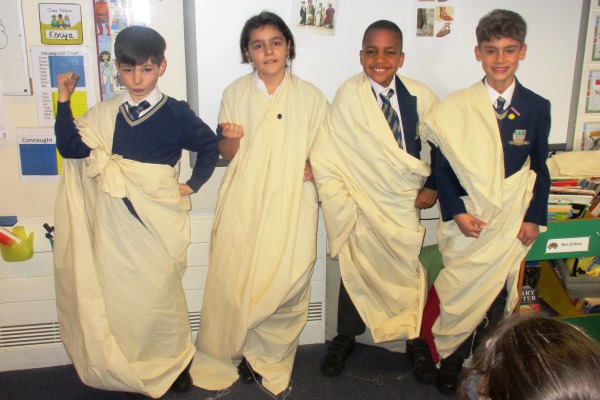 Year 4 Learn About Ancient Greek Clothing Normanhurst School
